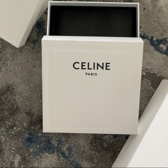 🔥CELINE 2 GIANT BAGS, 1 MEDIUM BAG, 1 SMALL BAG & 2 BOXES - Picture 5 of 7